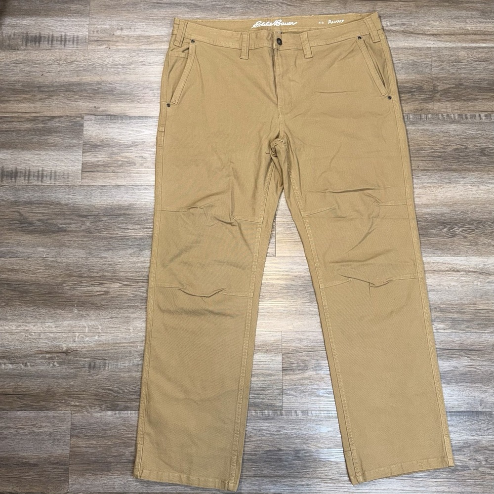Eddie Bauer Utility Pants Mens 40W x 32W Tan Khaki Relaxed Fit Reinforced Knees